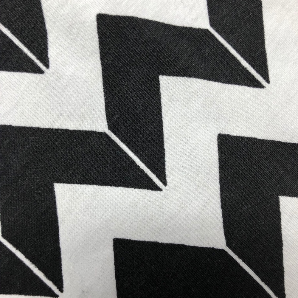 Lululemon Devotion Ss Tee Arrow Chevron Black - image 5